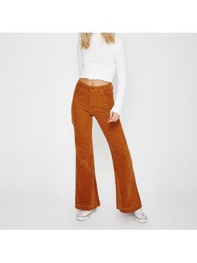 Rollas east coast corduroy flare pants sz 31